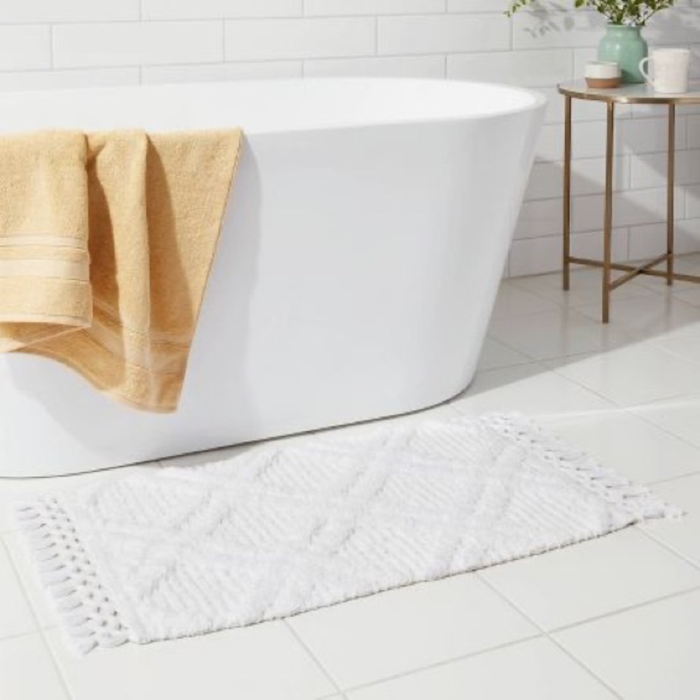 Threshold Diamond Embossed Tasseled Woven Bath Rug White 20 x 36”